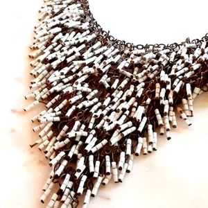 Shell in metal necklace